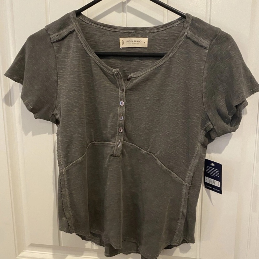 Lucky Brand Juniors Charcoal Short Sleeve Tee Medium Grey